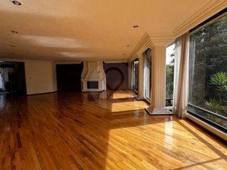 CASA EN RENTA EN PRIVADA PARQUES DE LA HERRADURA | $49,000 + $1,500 DE MANTENIMIENTO