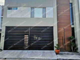 Casa en Renta Cumbres Elite Monterrey N.L