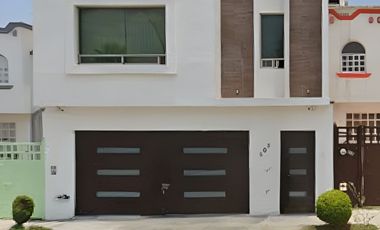 CASA EN VENTA EN PUERTA DE HIERRO, PACHUCA DE SOTO, HIDALGO.