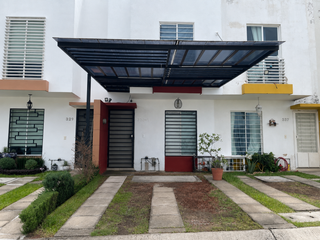 CASA EN RENTA EN RINCONADA DEL PRADO!!