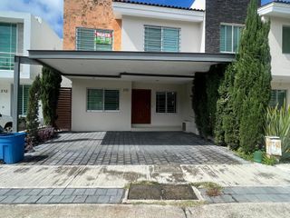 Casa en Renta; Fraccionamiento Nueva Galicia en Tlajomulco de Zúñiga, Jalisco.