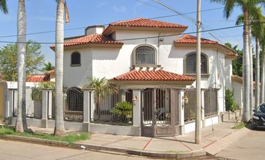 CASA SUPER ATRACTIVA Y SUPER UBICADA EN COLONIA ITSON EN CIUDAD OBREGON SONORA