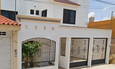 VENTA CASA AGUASCALIENTES  QUE NO TE LA GANEN APARTA HOY