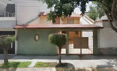 CASA EN VENTA EN BOSQUES DE ARAGON, CIUDAD NEZAHUALCOYOTL, ESTADO DE MEXICO