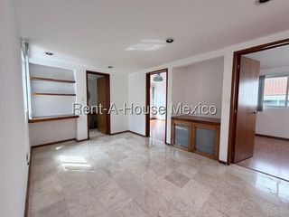 Casa en Renta en Cuajimalpa de Morelos, Cuajimalpa EDLT 27-703.