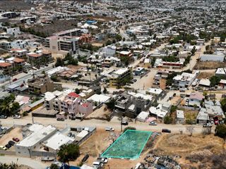 LOTE EN VENTA 462M2 ZONA SUNSET A 300 METROS DE VIA DE LERRY - CABO SAN LUCAS-CVR