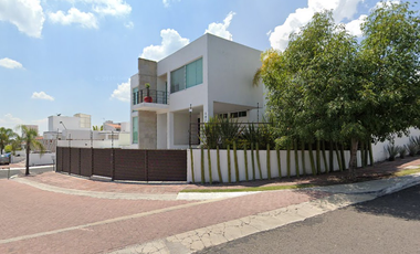 Casa en Venta en C. Cascada de Agua Azul 272, 76226 Juriquilla, Qro.