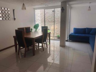 SE VENDE BONITA CASA EN COACALCO