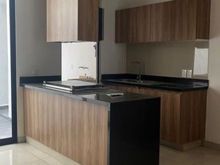 Casa en Renta Arboreto Residencial, Zona Tesistan y Juan Gil Preciado