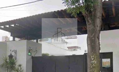 Atención Inversionistas!! Venta de Remate en Amplia y Linda Casa de entrega inmediata en Lomas Estrella, Iztapalapa.