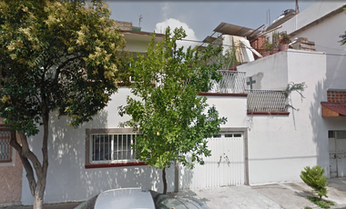 EN VENTA CASA AZCAPOTZALCO CDMX