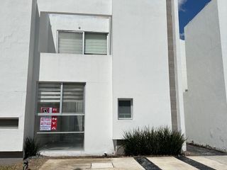 HERMOSA CASA EN RENTA FRCC. BARLOVENTO  3 RECAMARAS