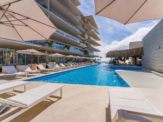 Condominio de 3 Recámaras Frente al Mar en Venta en Albaluz, San José del Cabo