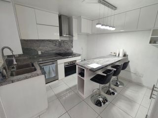 Casa en renta dentro de coto cerca de real center, en zapopan
