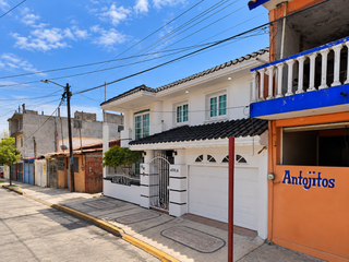 VENTA DE CASA EN LA COLONIA CAZONES, POZA RICA DE HIDALGO, VERACRUZ