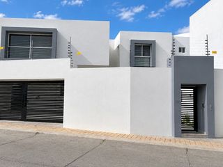 Casa en venta en el Fraccionamiento Lomas de Gran Jardin en León Guanajuato