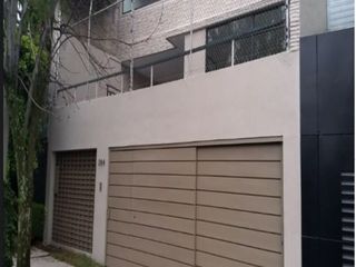 CASA EN RENTA EN LOMAS DE CHAPULTEPEC