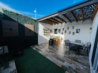 VENTA CASA A UN COSTADO DEL REFUGIO CON ROOF GARDEN