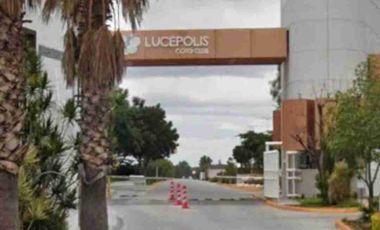 SE VENDE XASA EN FRACCIONAMIENTO LUCEPOLIS SANTOAGO DE QUERETARO 3 HABITACIONES LISTA PARA ESCRITURAR.
