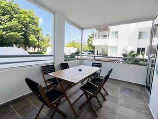Departamento con lock-off, balcón con vistas a la naturaleza, en venta