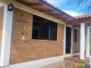 Renta de casa nueva en Acatitlan