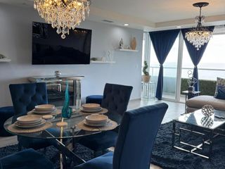 Se Vende Precioso condominio Amplio frenta al mar