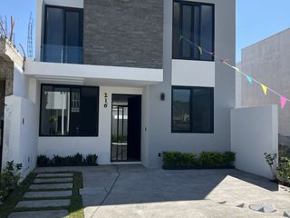 Casa en Venta - Paraje Casas de Autor - Tlajomulco de Zuñiga