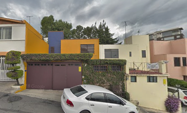 Casa en Venta en P.º del Ruiseñor 9, Lomas Verdes 1ra Secc, 53120 Naucalpan de Juárez, Méx.