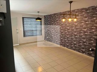 VENTA CASA RESIDENCIAL DALI SAN FRANCISCO OCOTLÁN CORONANGO Atrás de VW y OUTLET 3 R 3 B recámara y baño completo planta baja salón de usos múltiples áreas verdes con juegos acceso con seguridad remodelada
