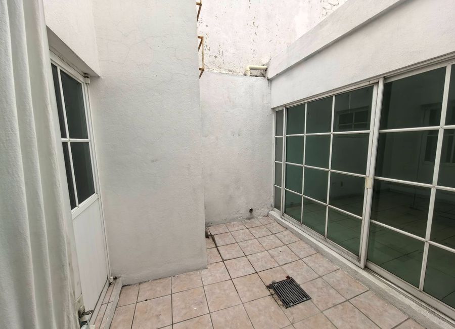 place photo 18