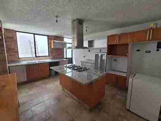 RENTA EXCELENTE CASA EN SATÉLITE DE $48000
