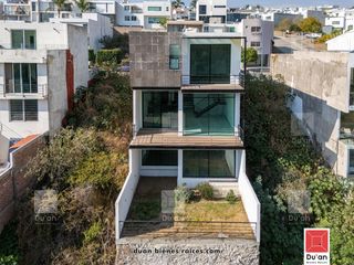 Casa nueva en Venta en Barranca del Refugio