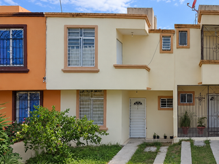 VENTA DE CASA EN LA COLONIA LOS ENCANTOS, VALLE DORADO, MEZCALES, NAYARIT