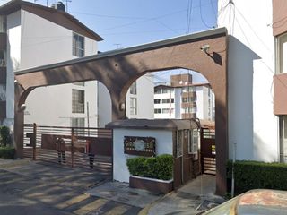 DEPARTAMENTO A UNOS PASOS DE GALERIAS COAPA EN RANCHO DEL ARCO, ES UNA RECUPERACIÓN