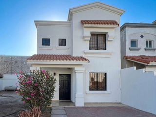 Casa en Monte Carlo Residencial, Mexicali