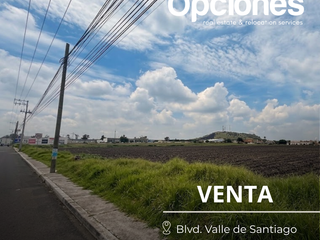 Terreno en Venta en Blvd. Valle de Santiago