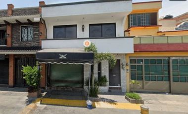 VENTA DE CASA EN REMATE DE DE BANCO ,NO SE ACEPTAN CREDITOS ,C. Francisco Miranda 29, Fraccionamiento Las Americas, Las Américas, 55076 Ecatepec de Mo