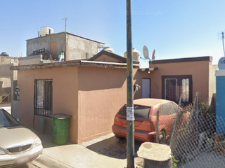 Casa en Venta  en C. C. Ariel 372, 22813 Ensenada, B.C.