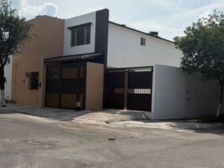 Casa en Renta en esquina con excedente, Las Lomas Sector Bosques Gaarcia NL