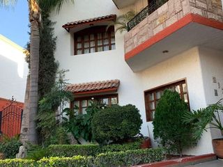 CASA EN VENTA EN JARDINES DEL CAMPESTRE