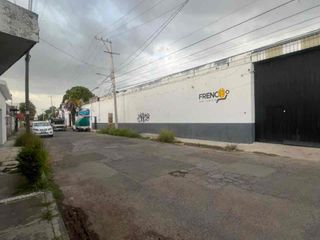 BODEGA EN RENTA EN BUGAMBILIA POR LA LAGUNA DE SAN BALTAZAR EN PUEBLA