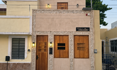 CASA EN EL CENTRO DE MERIDA AMUEBLADA | ZONA LA PLACHA