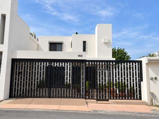 Casa en Renta en Col. Cedros