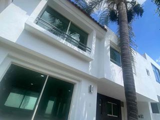 Casa en renta en Zona Real Zapopan en Coto