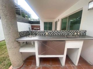 Casa en Renta en el Fraccionamiento Jardín Real Zapopan Jalisco en coto