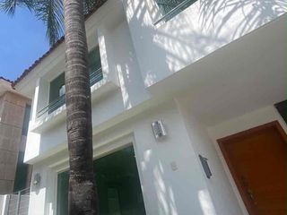 Casa en renta en Jardín Real en Coto