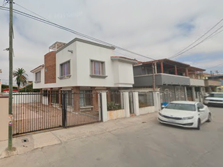 VENTA DE CASA EN Cercera Kiriakides Playas De Rosarito Baja California