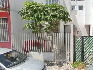 VENTA DE CASA EN VALLE DEL CEDAZO AGUASCALIENTES