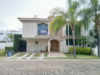 CASA EN RENTA, JARDIN REAL COTO, ZAPOPAN, JALISCO