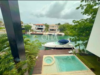 se renta casa en canales de puerto Cancún